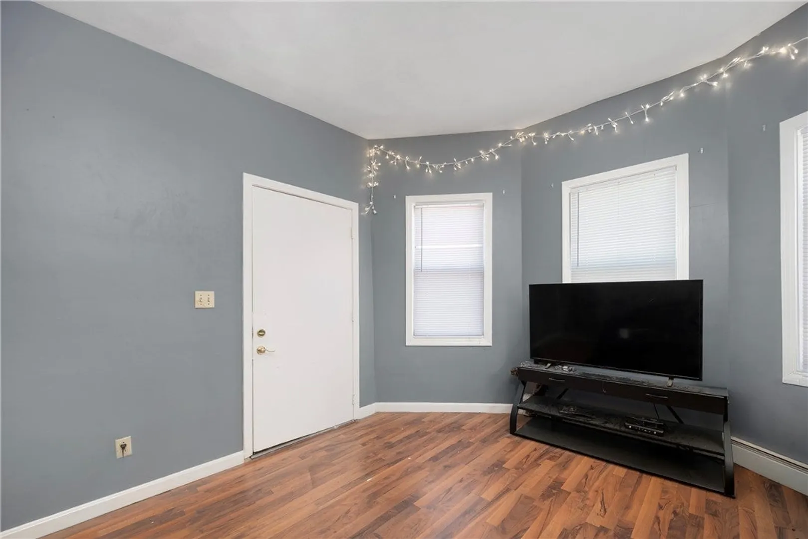 346 Douglas Avenue Photo 15
