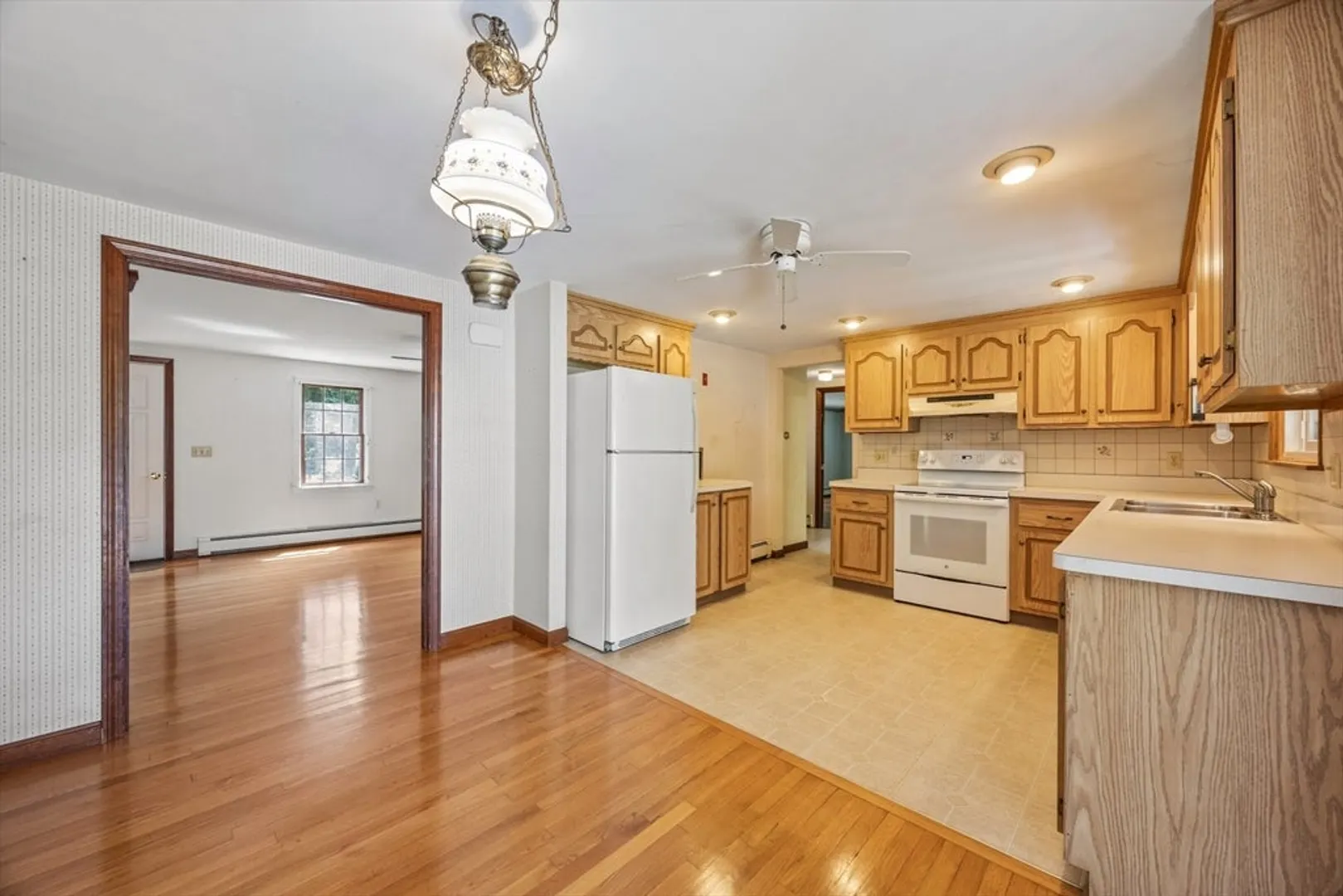 925 Crowells Bog Rd Photo 10