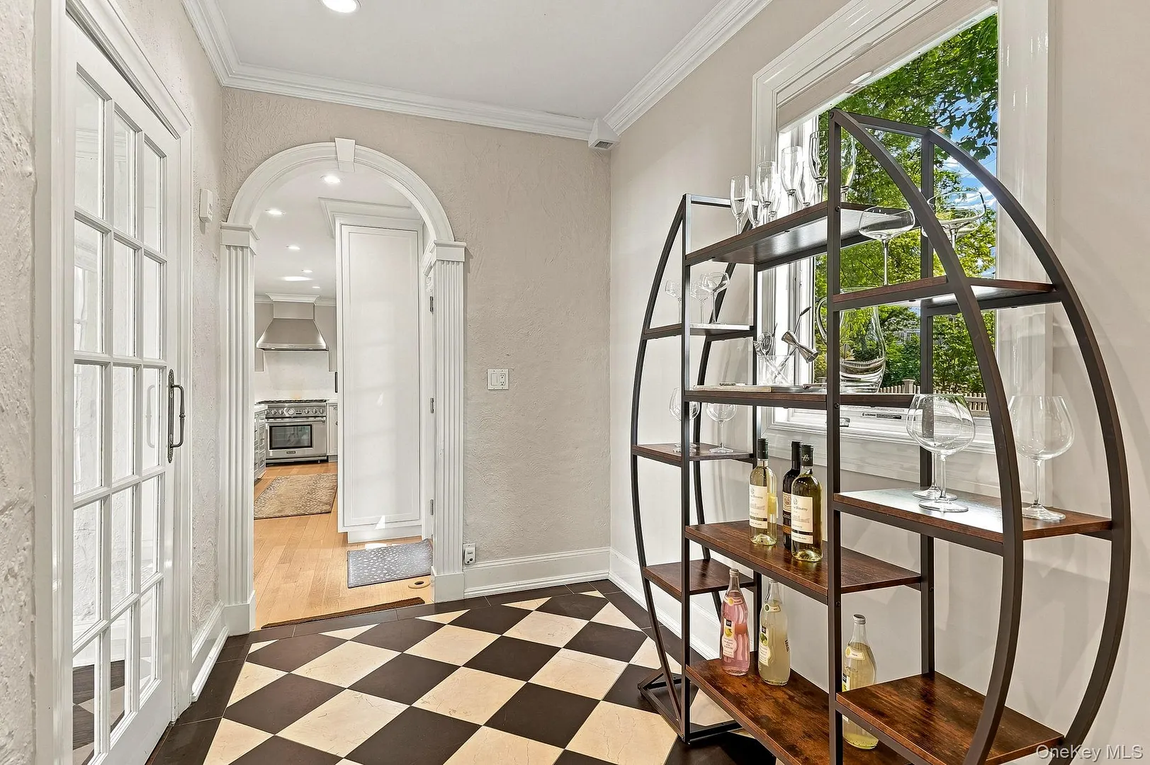 522 The Parkway Photo 14