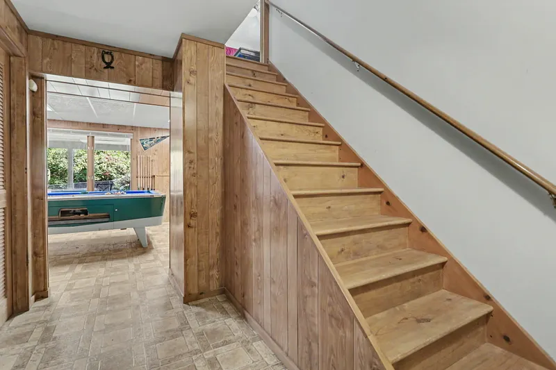 94 Tomlinson Road Photo 31