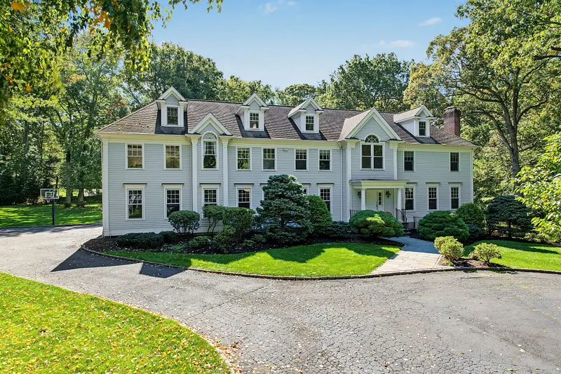 443 Brambley Hedge Circle Photo 3