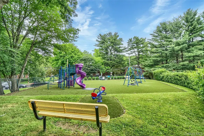 2 Fieldstone Drive  #19 Photo 13