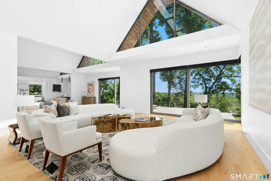 10 Dragonwood Lane Photo 7