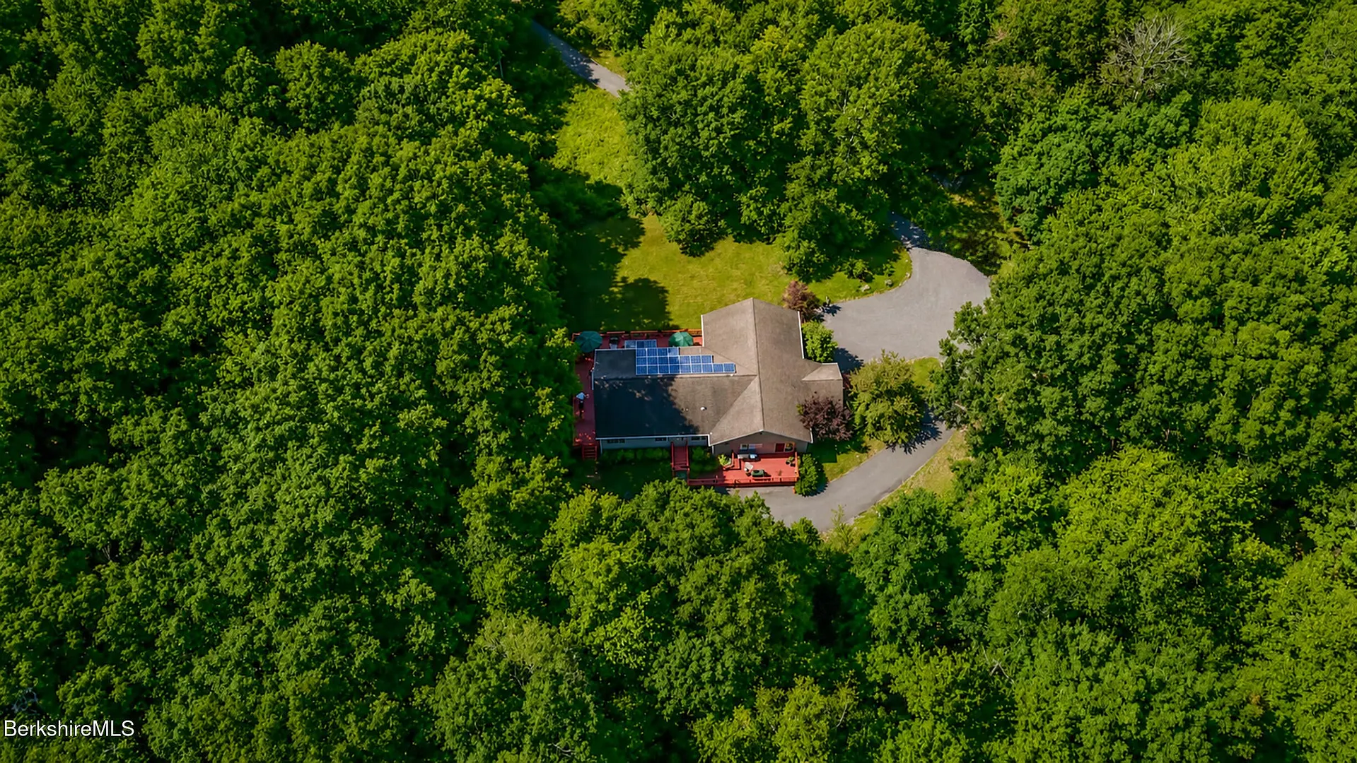 120 N Hoosac Rd Photo 42