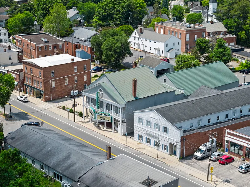 27 Railroad Street Photo 33