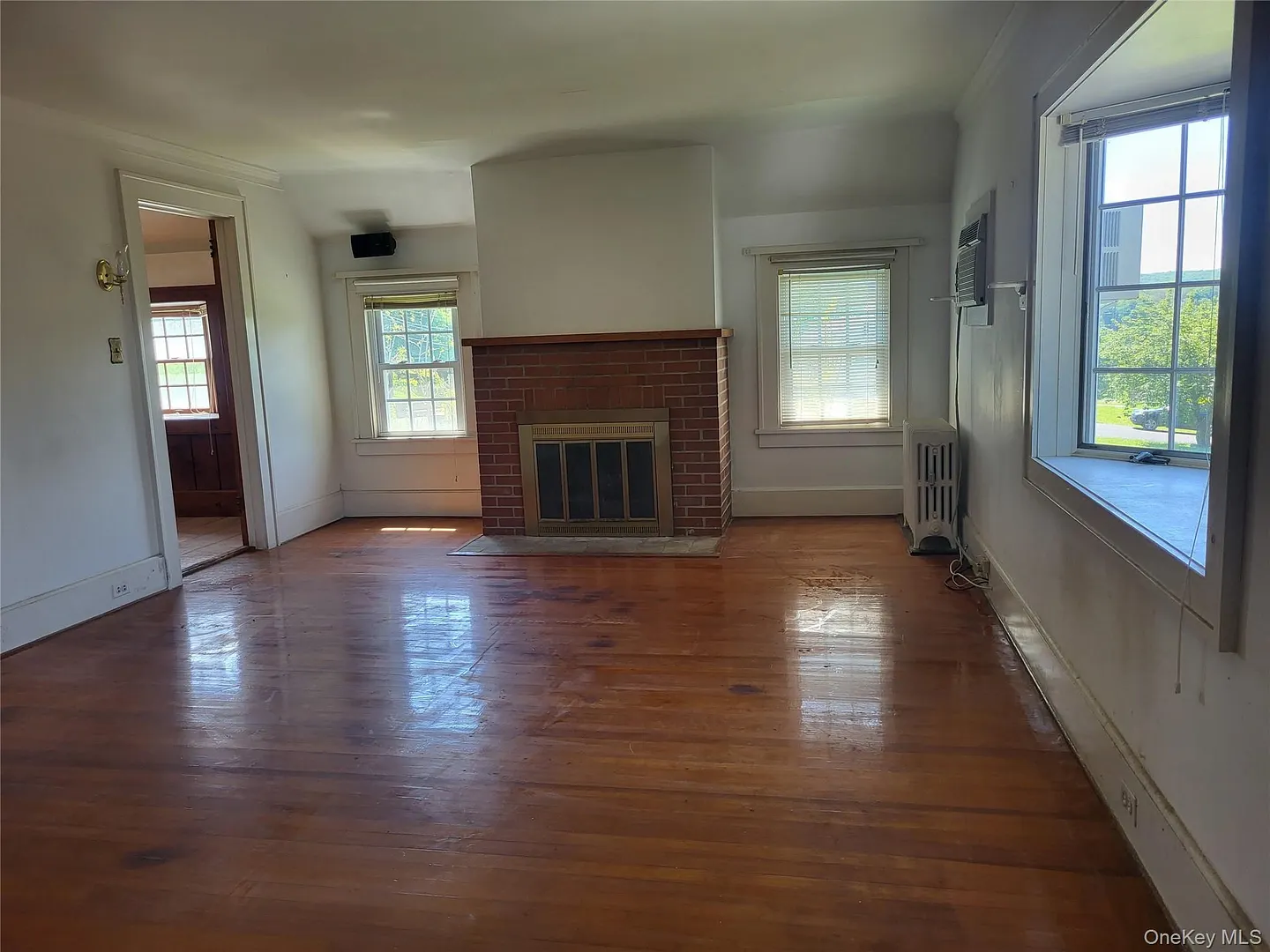 7 Hambletonian Avenue Photo 16