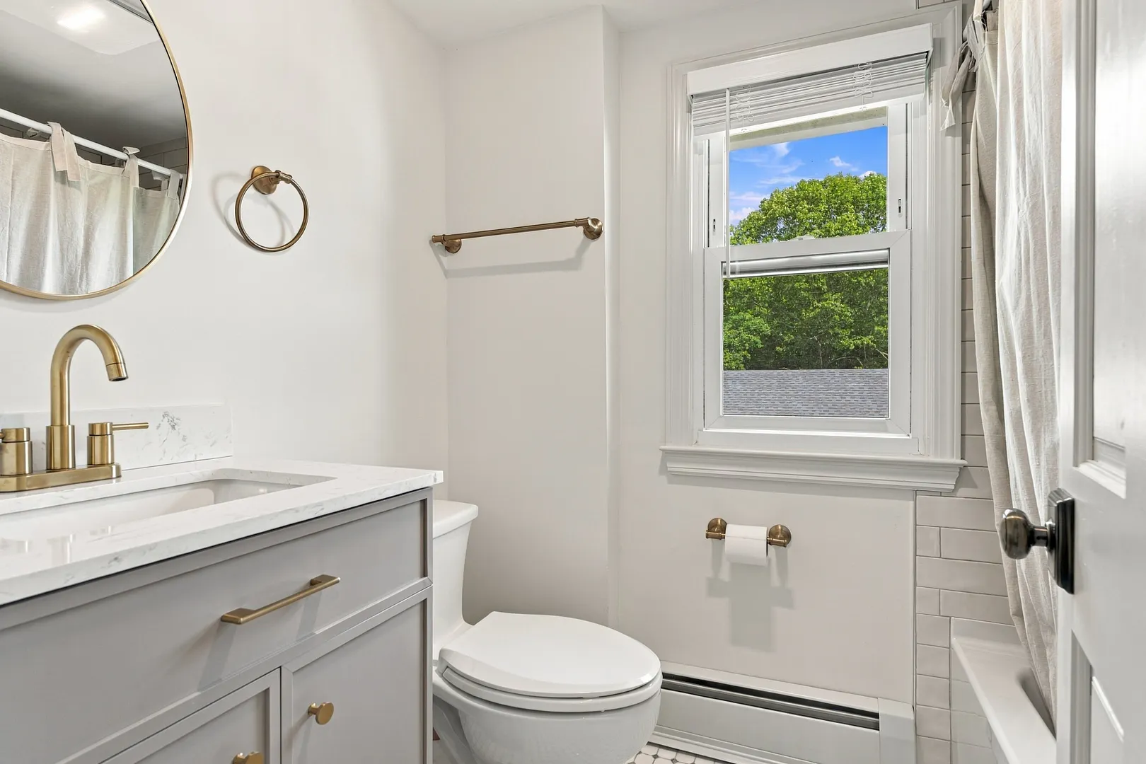 144 Shore Road Photo 25