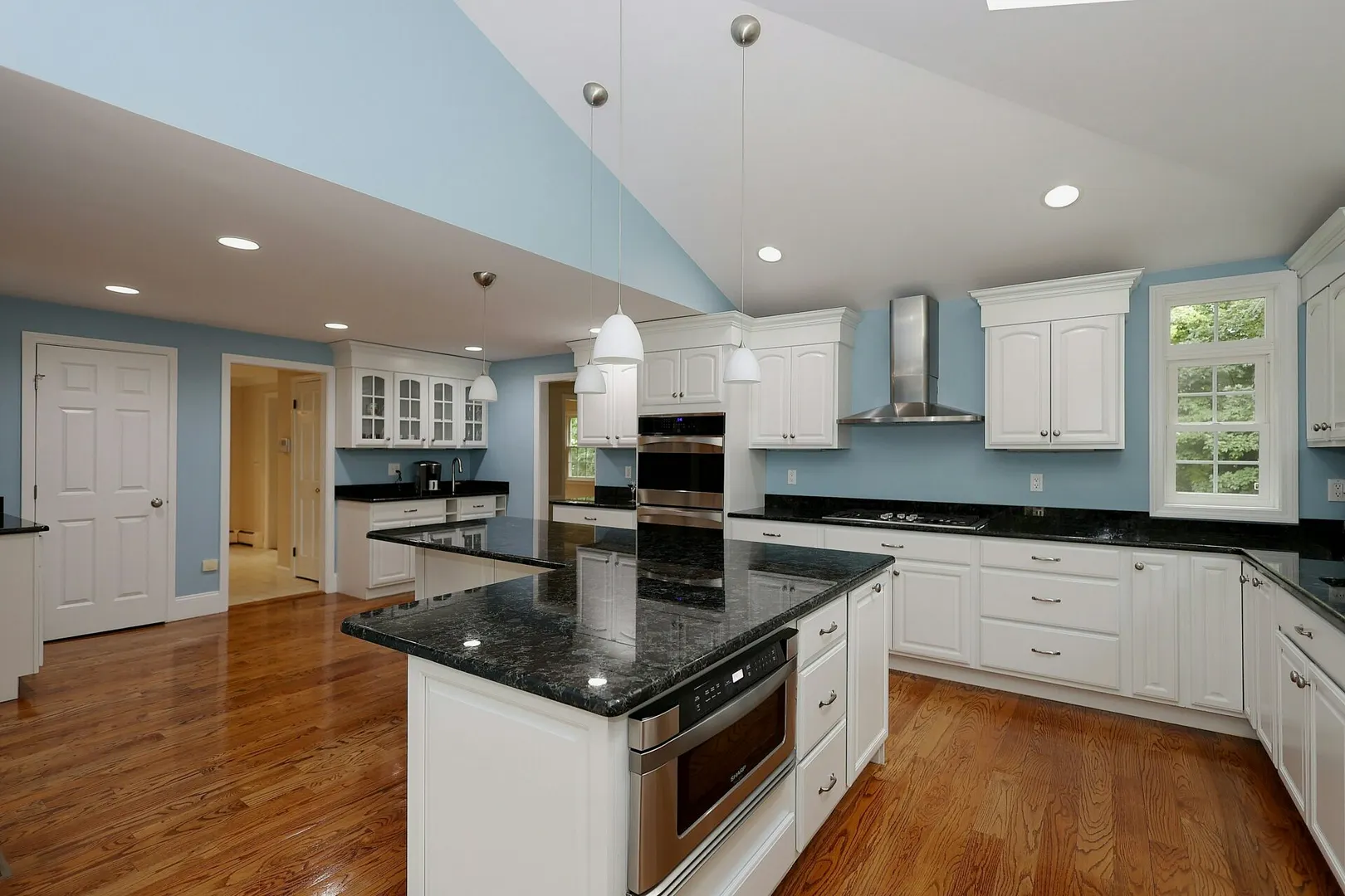 Trumbull Single Family Photo 4