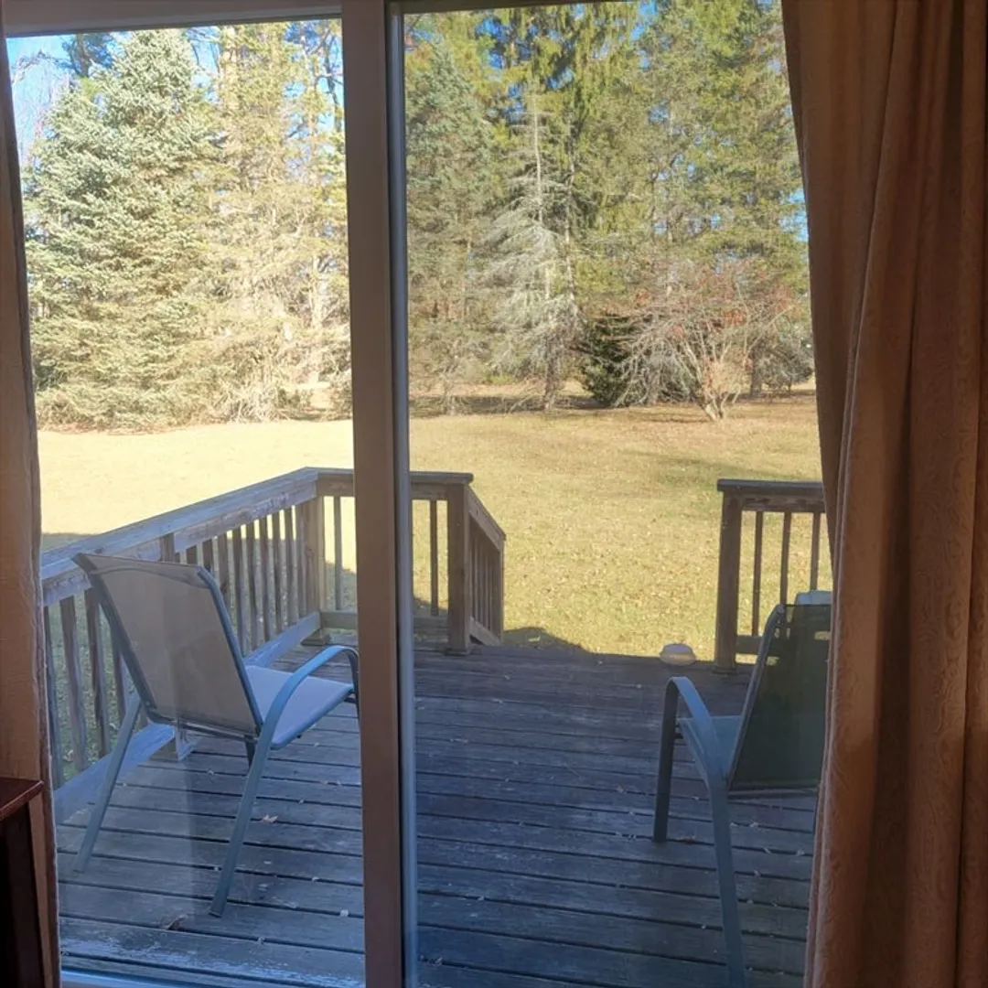 4 Joelle Terrace Photo 5