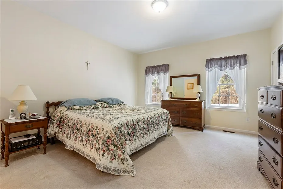 631 East St  #L101 Photo 18