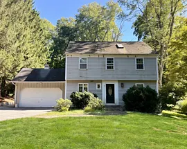 23 Cliffside Lane