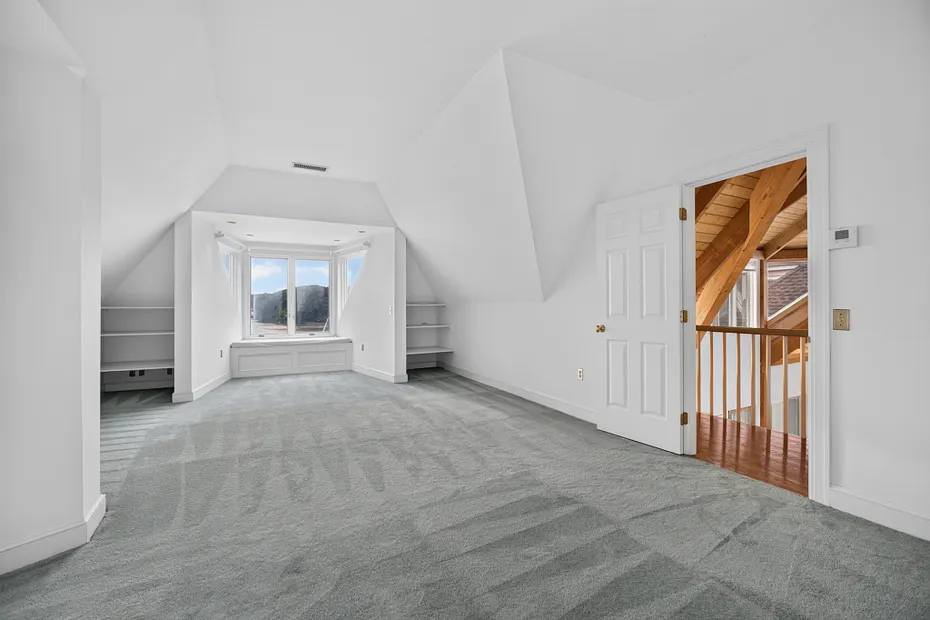 87 Cove Road Photo 30
