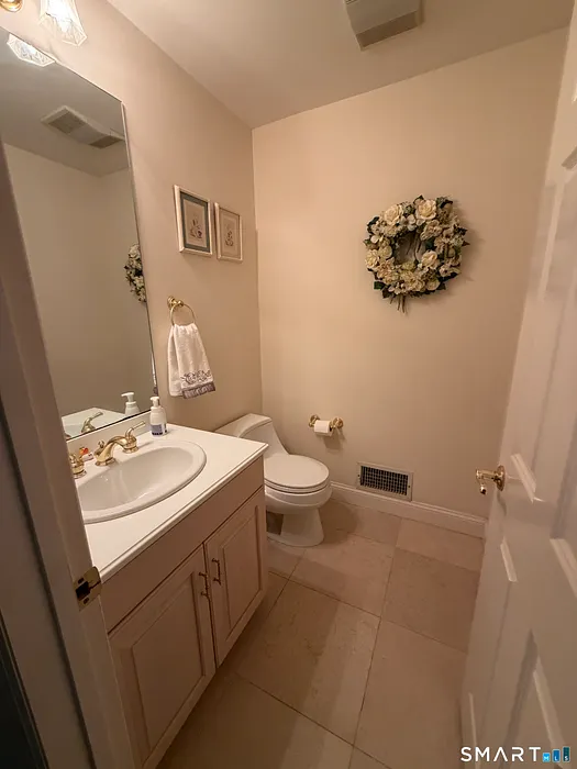 918 Rock Rimmon Road Photo 7