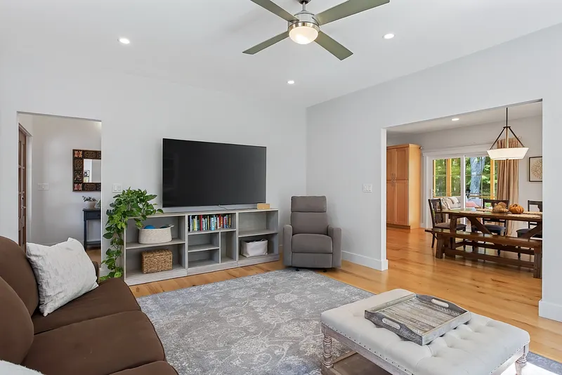 9 Terra Ferma Dr Photo 13