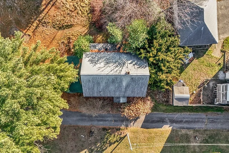 60 Ironstone St Photo 3