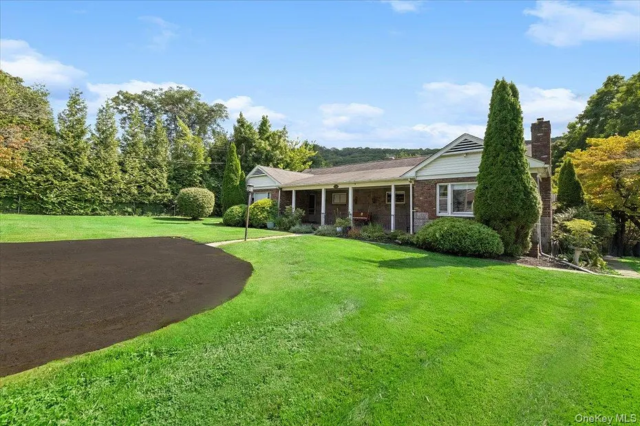 159 Ramapo Road Photo 3