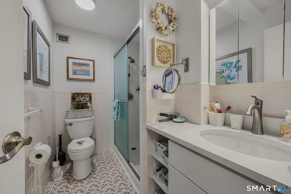 292 Pequot Avenue  #B2 Photo 21