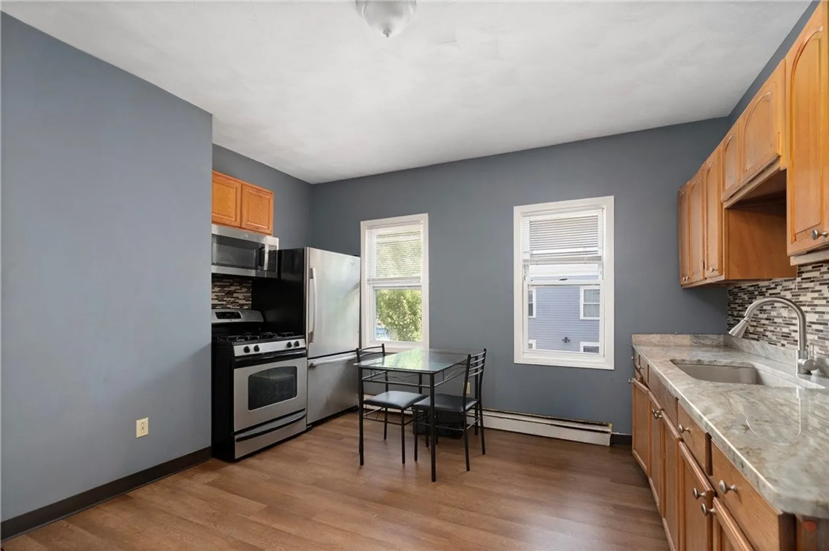 346 Douglas Avenue Photo 8