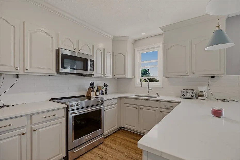 223 Oliphant Lane  #B Photo 6