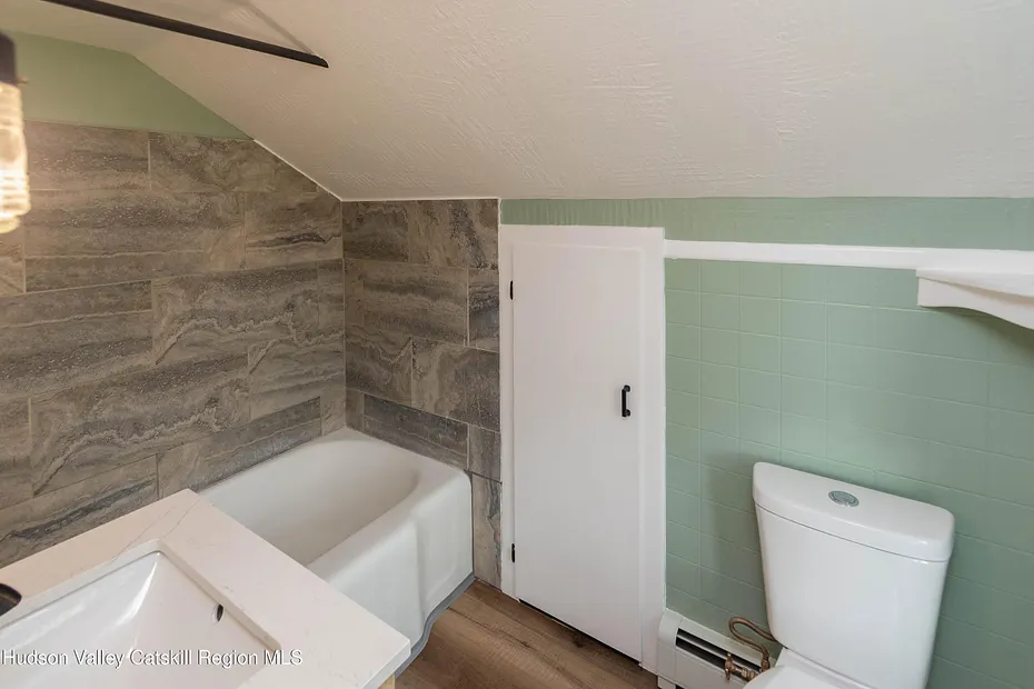 1625 New York 32 Photo 23