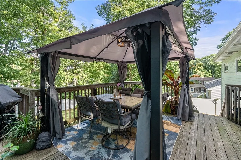 30 Lockwood Road Photo 42