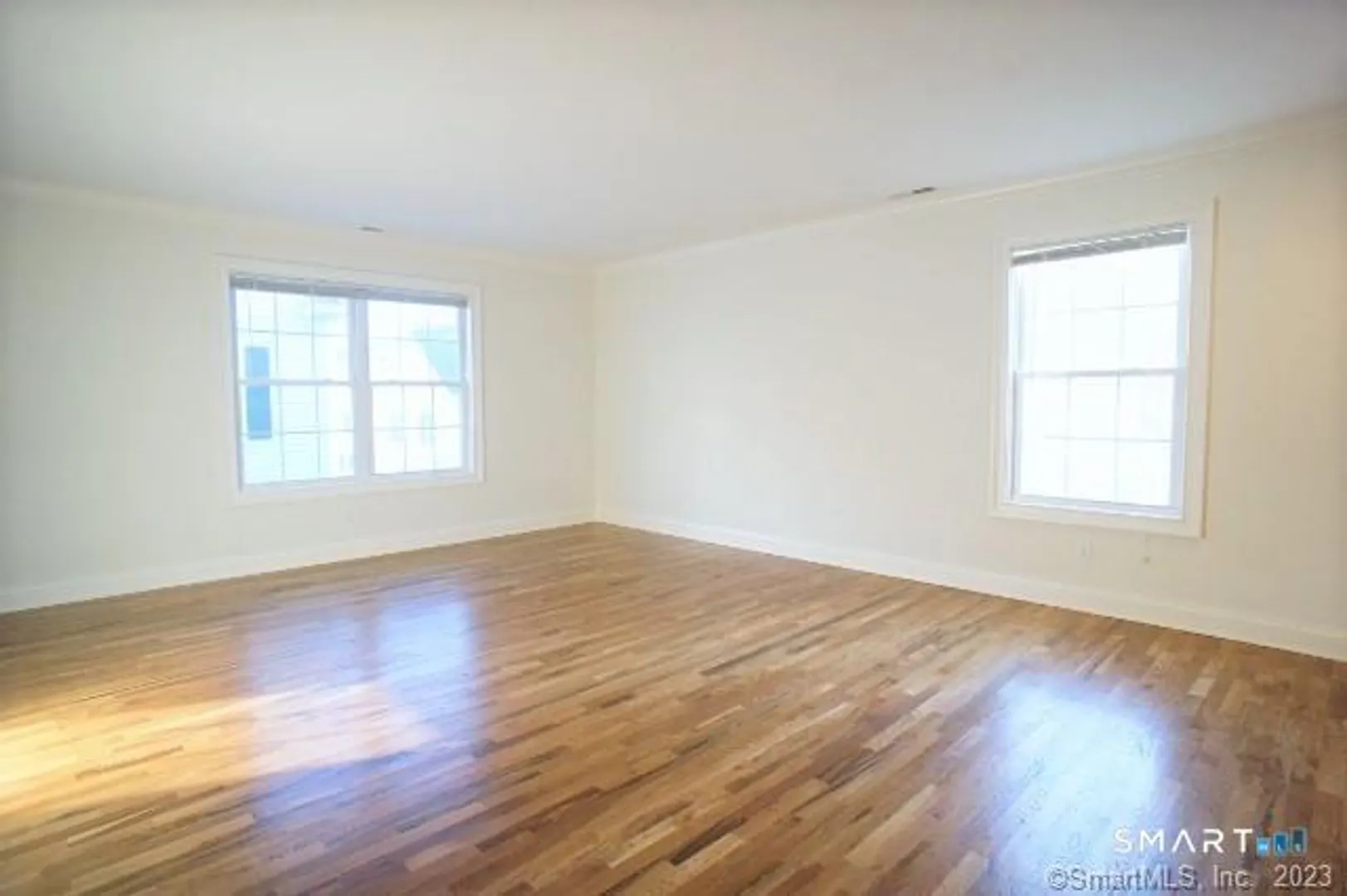 44 Stuart Avenue  #B4 Photo 2