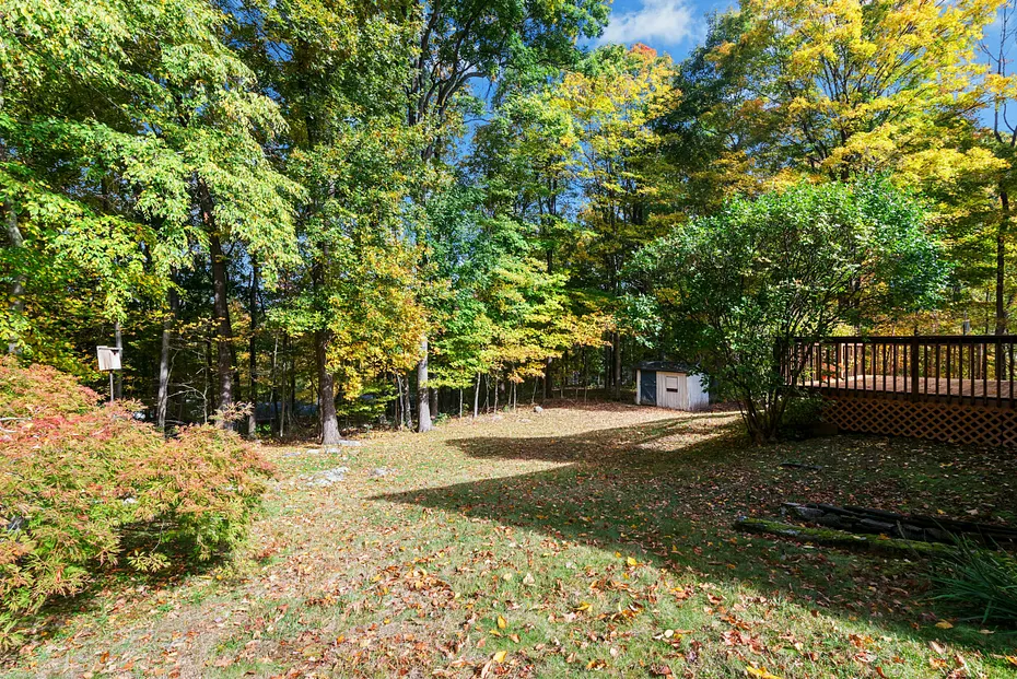 35 Aspen Ledges Road Photo 21