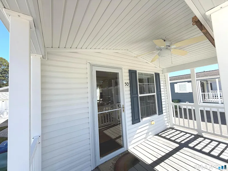 50 Linden Avenue North Photo 2
