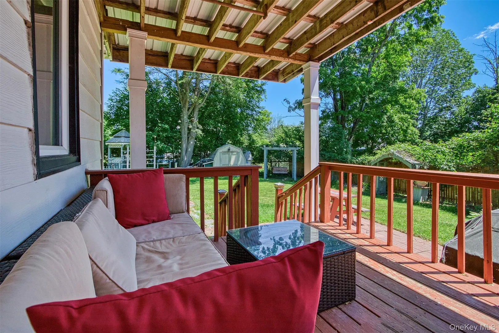 32 Mager Avenue Photo 21