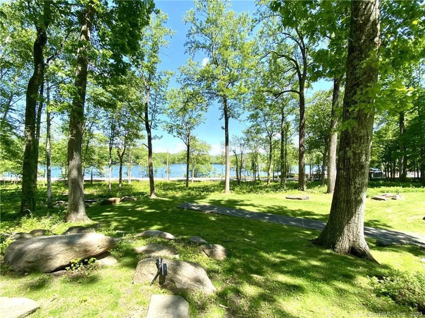 321 West Shore Road Photo 35