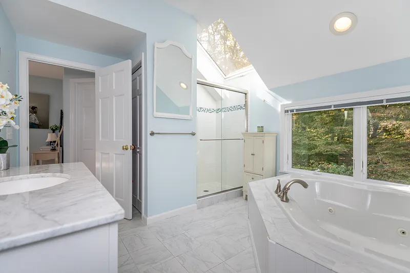 168 Cobble Road Photo 29