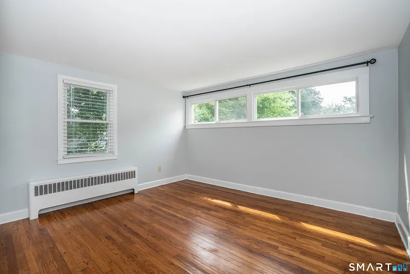71 Tremper Drive Photo 16