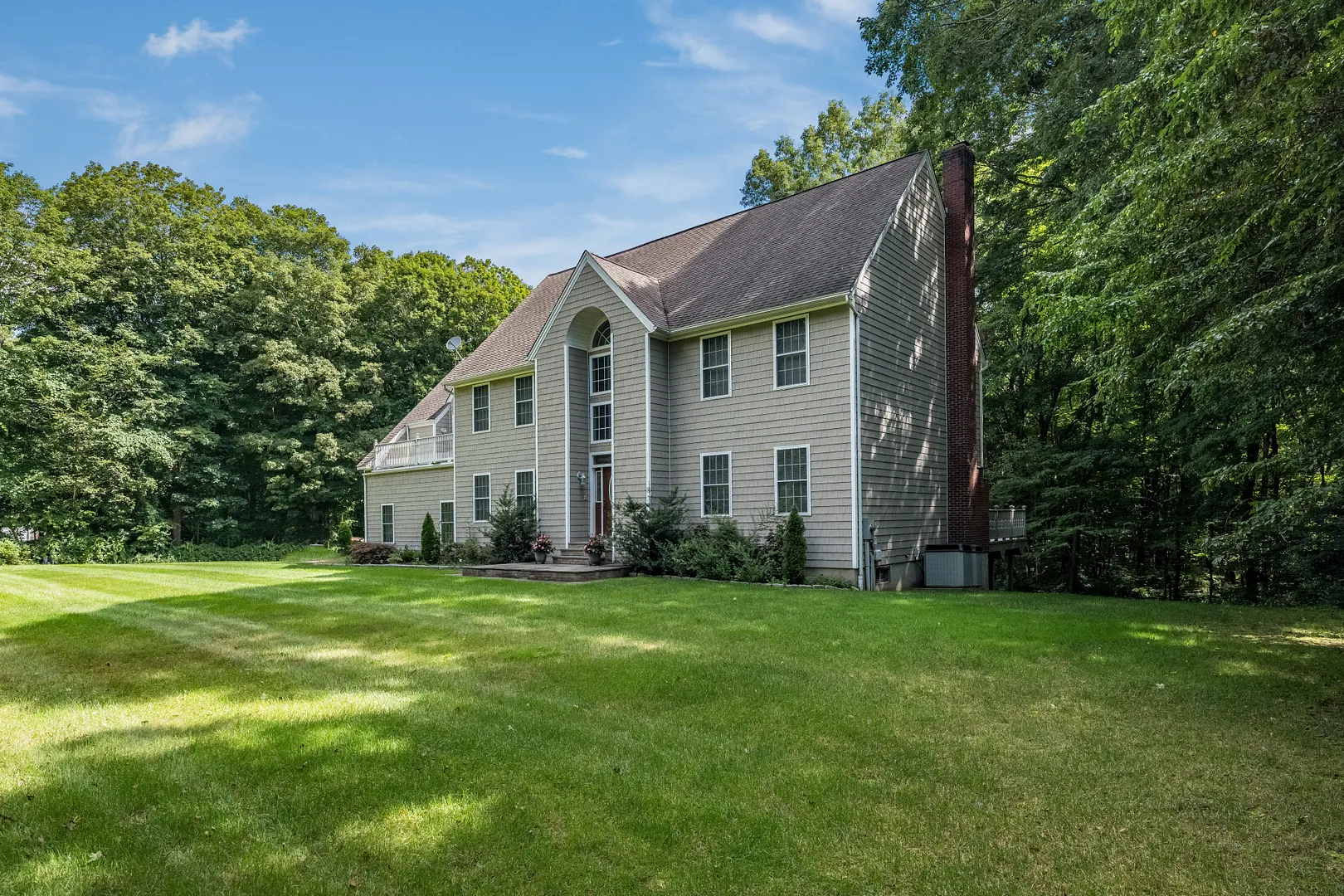 420 Summer Hill Road Photo 35