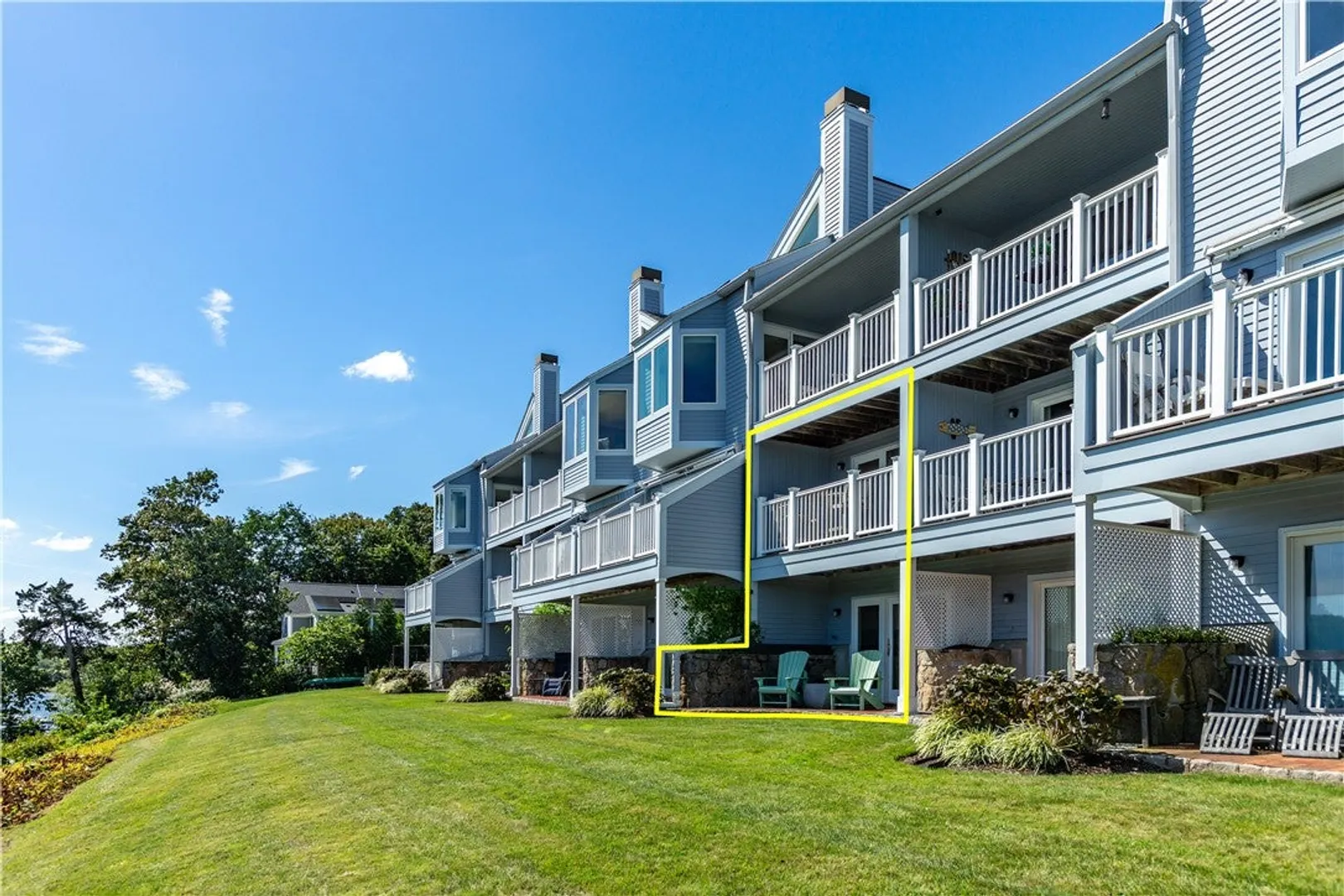 152 Crompton Avenue  #18 Photo 41