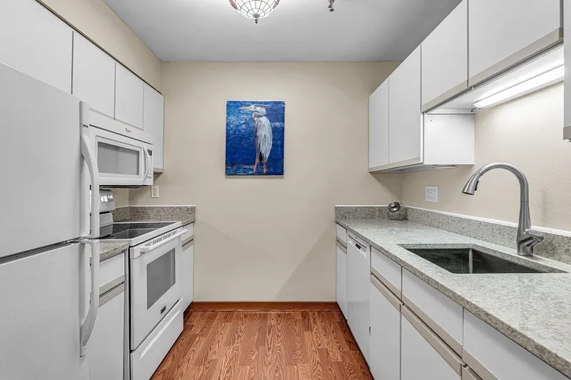 235 State St  #407 Photo 19