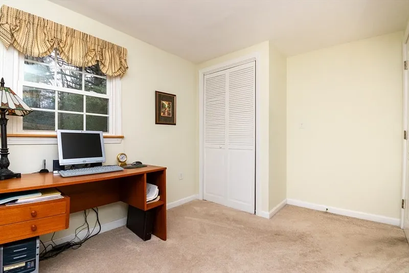 20 Eleanor Rd Photo 27