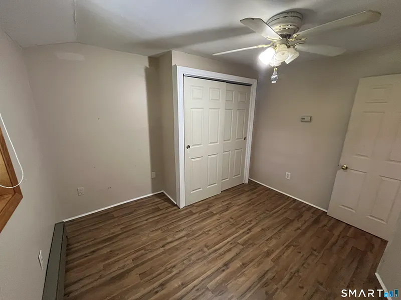 303 Somers Road Photo 15