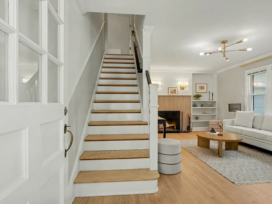14 Koger Road Photo 4