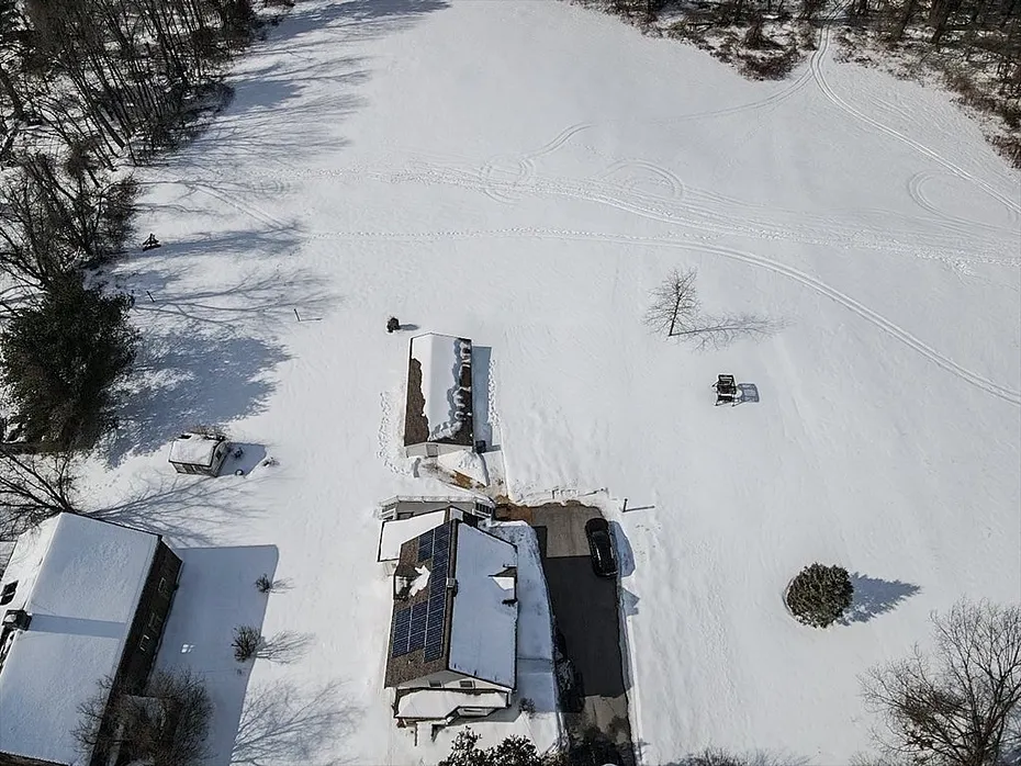 590 Salem Road Photo 23