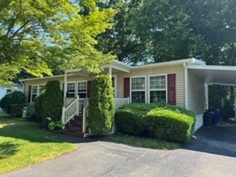 50 Highland Street Unit 227 Photo 2