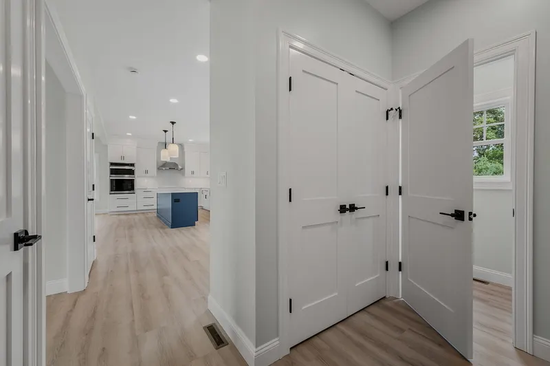 2 Farm Meadow Road Photo 19