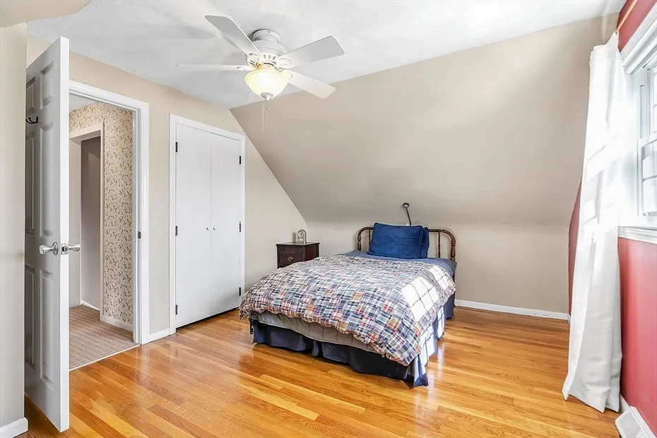 45 Kent Dr Photo 16