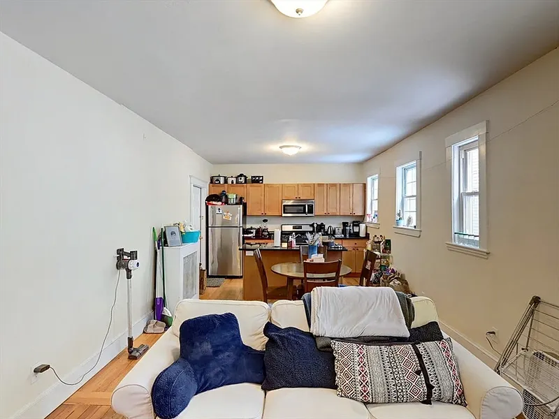 95 Hillside Street #1 Photo 5
