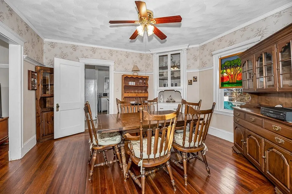 25 Wicklow Ave Photo 13