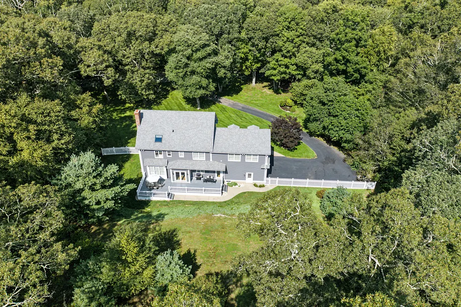 6 Whippletree Lane Photo 3