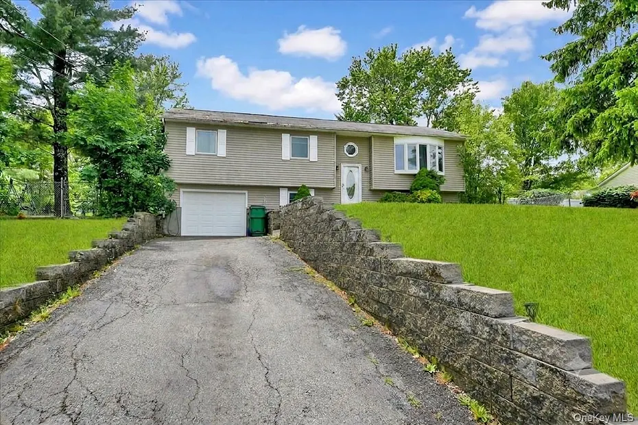 5 Rowell Lane Photo 1