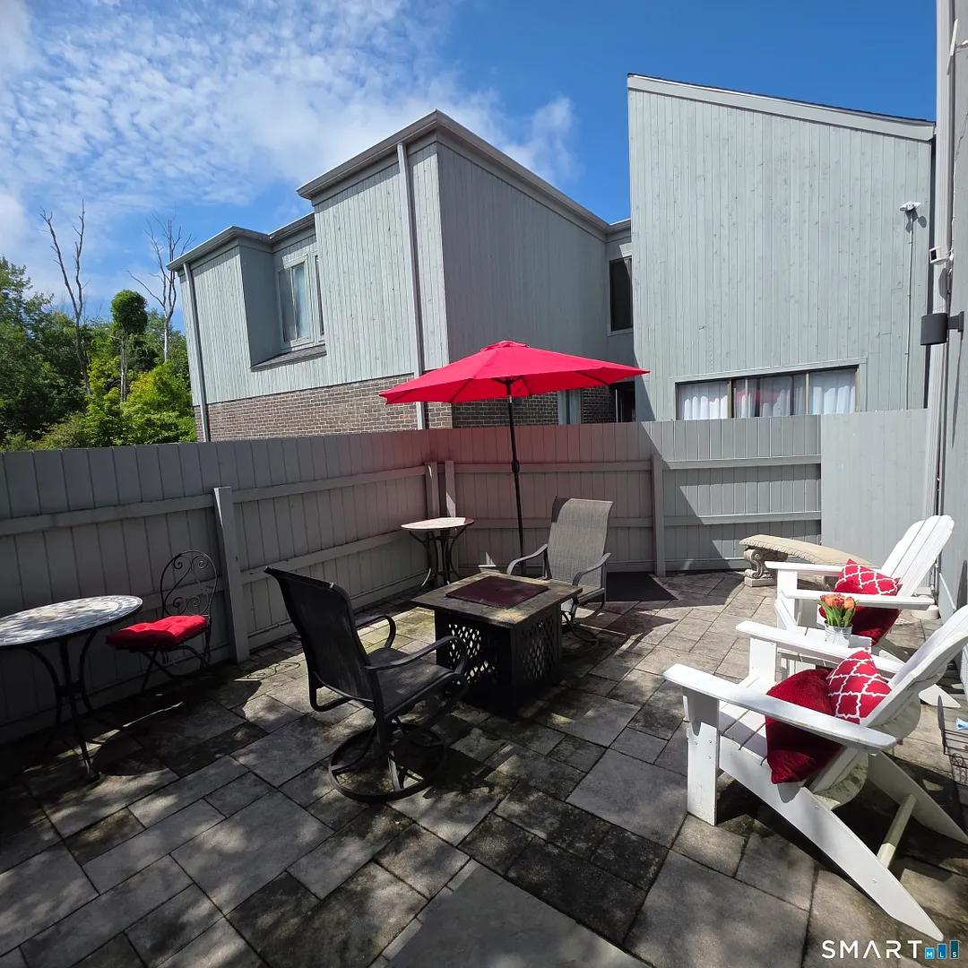 7 Quince Court #7 Photo 4