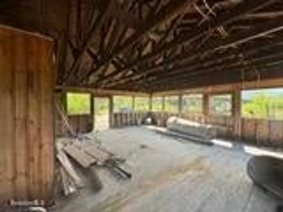 641 River Rd Photo 7