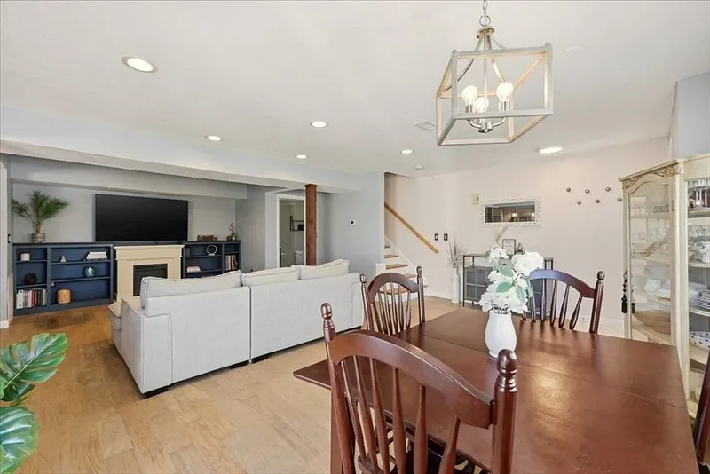 49 Elderwood Dr #49 Photo 19