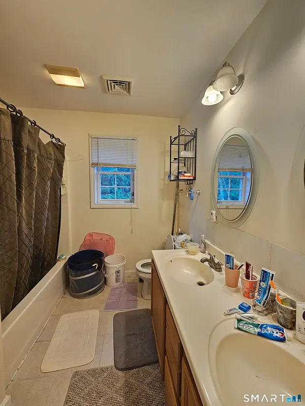 54 Alice Street Photo 22